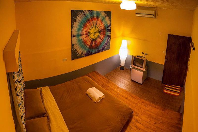 Rainbow Wave Surfing Hostel Bandar Lama Bandar Lama Hengchun Bilik gambar